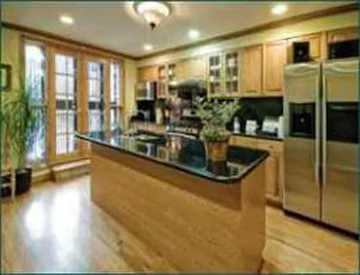 Sold by Nest Seekers International | media 2