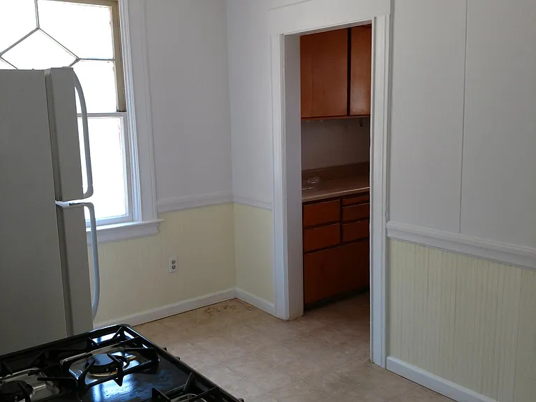210 Cherry St — Photo 5