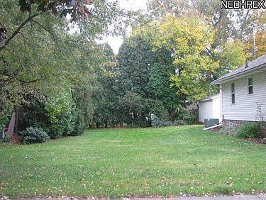 3rd image of 1578 Wildon Ave