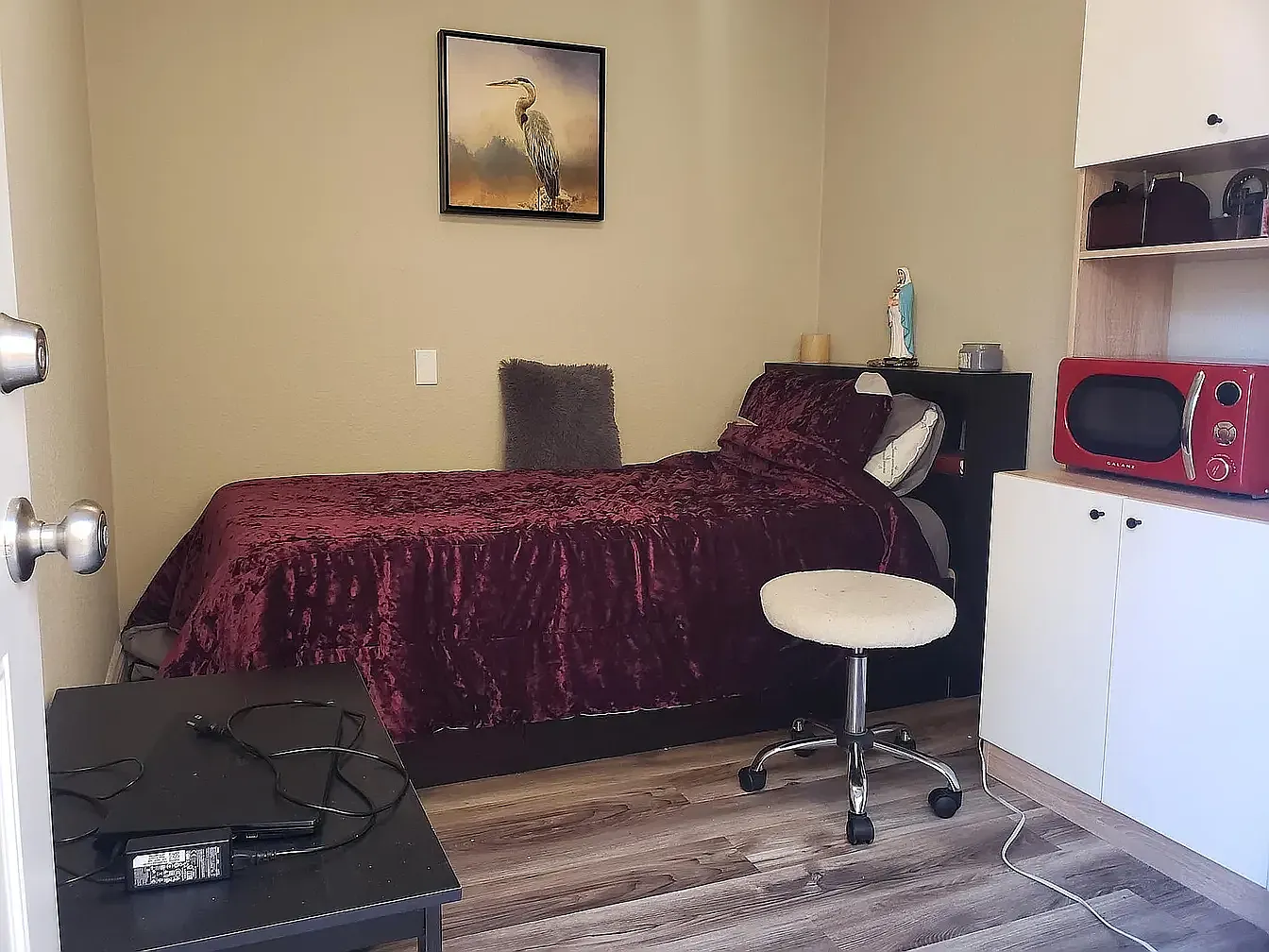 1 bed, 350 sqft, $1,350 — Photo 4