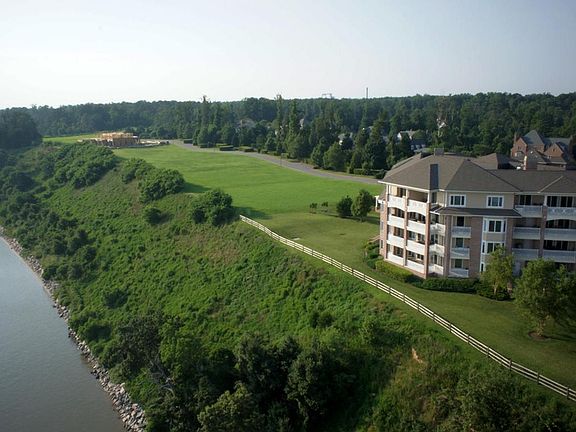 2nd image of 503 River Blfs