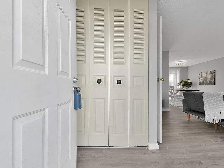 3102 Dewbourne Dr — Photo 3