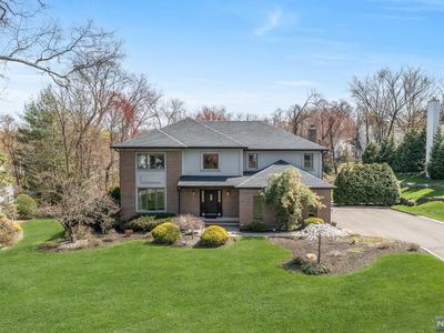 546 Long Dr, Wyckoff, NJ, 07481