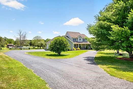 4th image of 7382 Slocum Rd