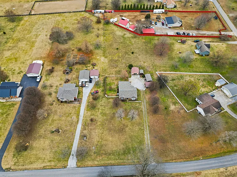 4971 Hyde Rd — Photo 29