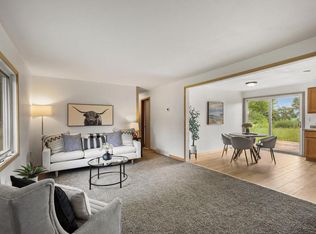 10509 Old Y Rd, Mazomanie, WI 53560