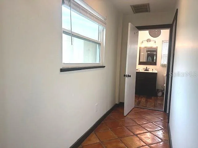 14472 Valentine Dr — Photo 14