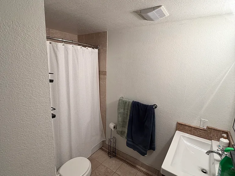 12744 NE 116th Ln #K11 — Photo 8