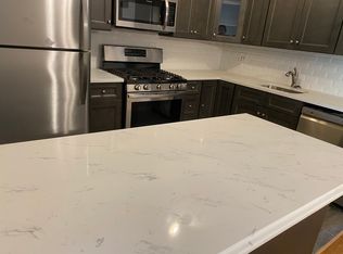25-24 35th St #3, Astoria, NY 11103
