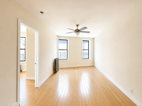 287 East 18th Street image 1 of 14