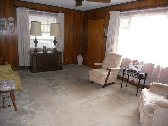 2nd image of 312 Hautala Dr