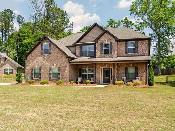 2nd image of 125 Coldwater Creek Dr