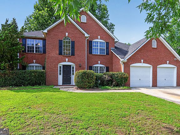 2nd image of 2122 Silva Way