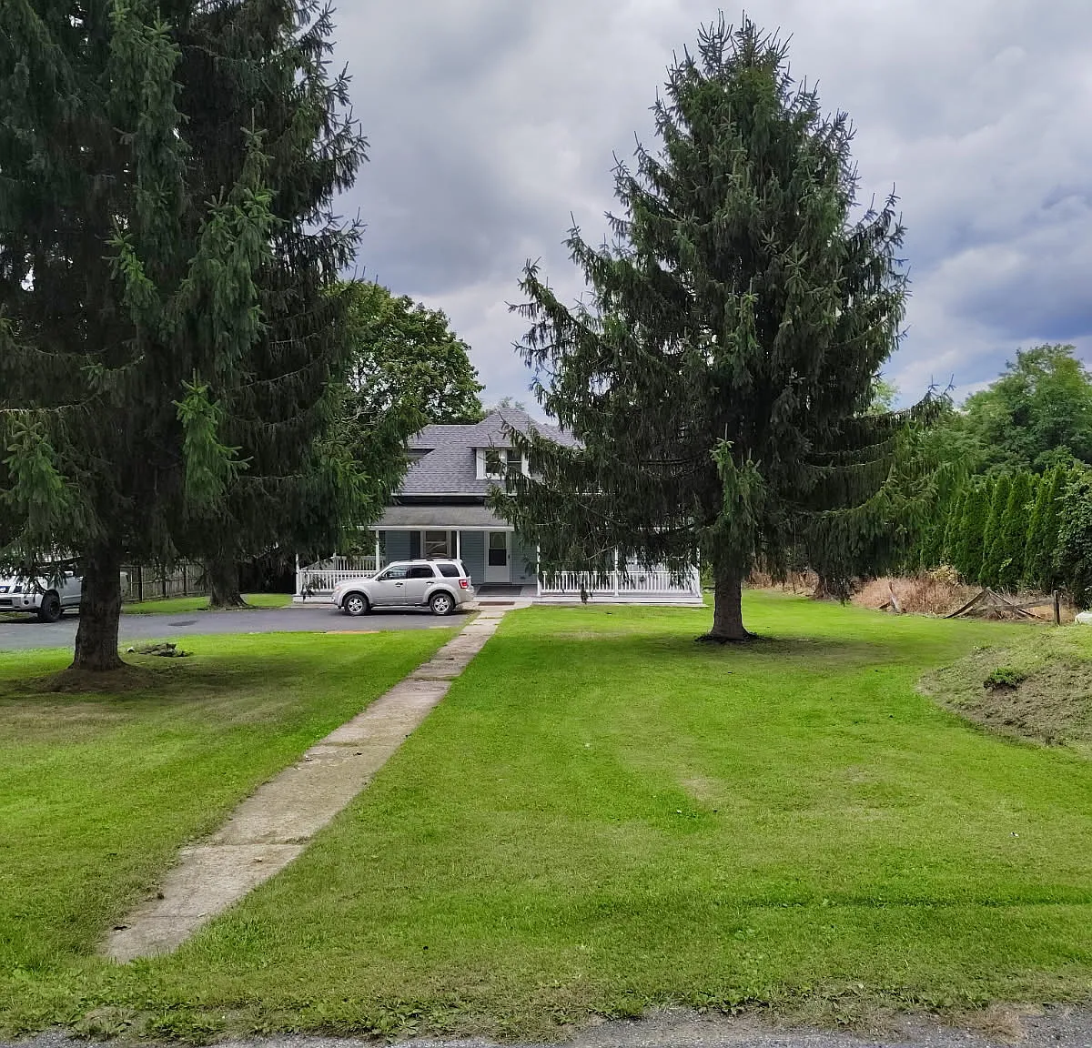 3 bed, 1131 sqft, $1,650 — Photo 1