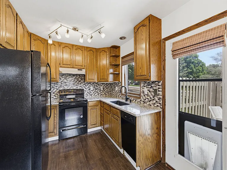2701 Stover St #G17 — Photo 5