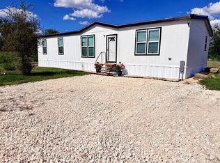 30 Tower Rd, Lockhart, TX 78644