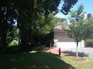 61 Jordan Rd, Brookline, MA 02446