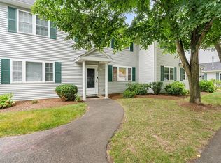 204 Lilac Meadows Way, Ipswich, MA 01938