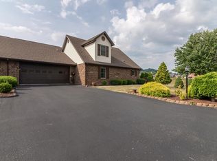 18948 Middle Dr, Abingdon, VA 24211