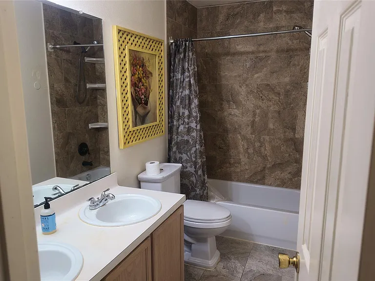 13519 Elder Bridge Dr — Photo 15