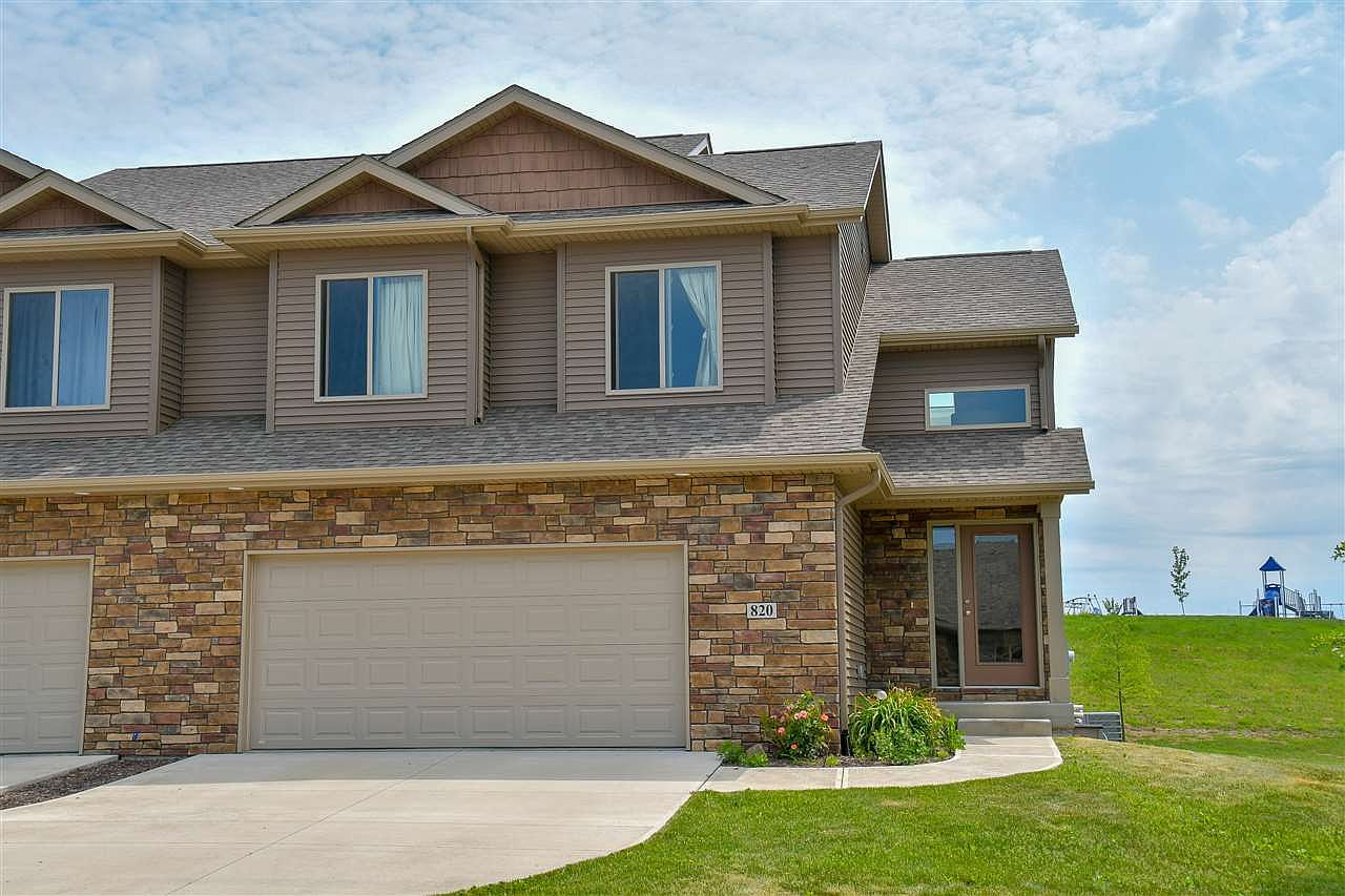 820 Buck St, Tiffin, IA 52340 Zillow