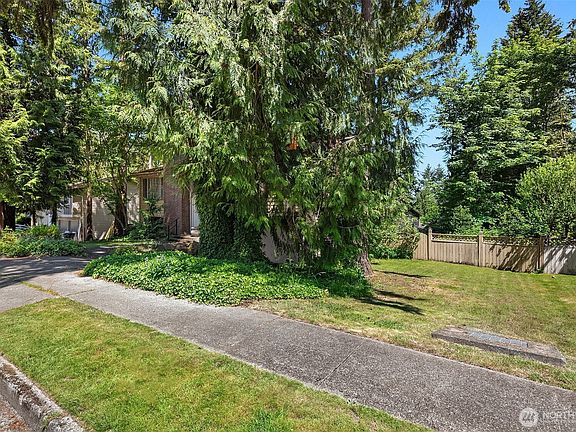 3rd image of 8108 138th Avenue NE