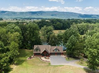 3853 Track Side Dr, Elkton, VA 22827