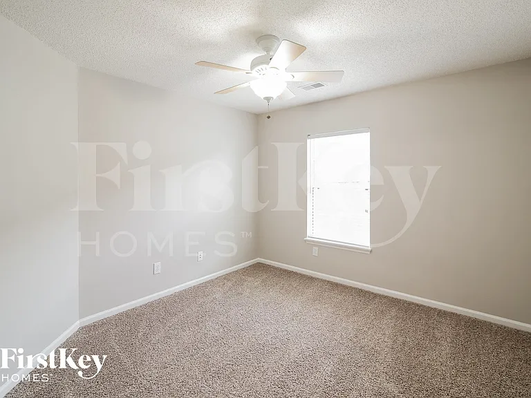 7923 Long Shadow Ln — Photo 11