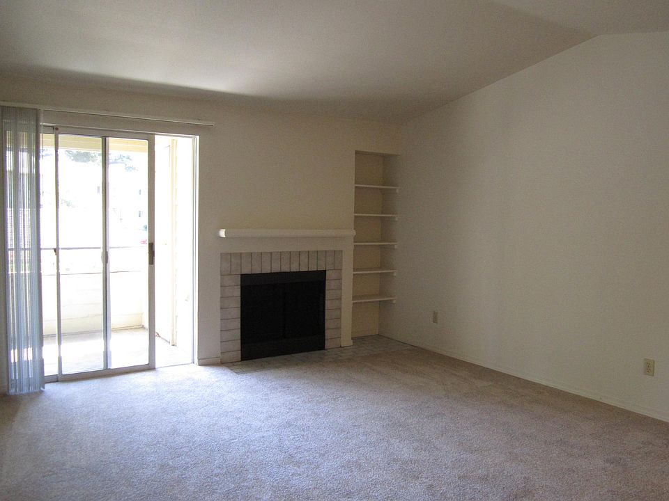 1st image of 18760 NE 59th Ct #H2063