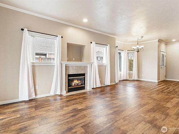 5th image of 10700 SE 260th #R104