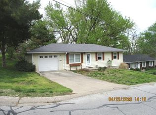 407 W Morgan St, Boonville, MO 65233