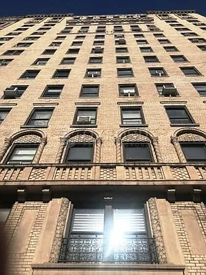 Rented by Oxford Property Group | media 10