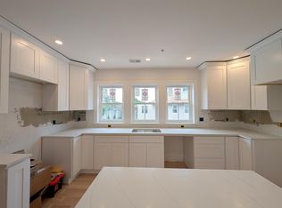86 Orchard St #2A, Medford, MA 02155
