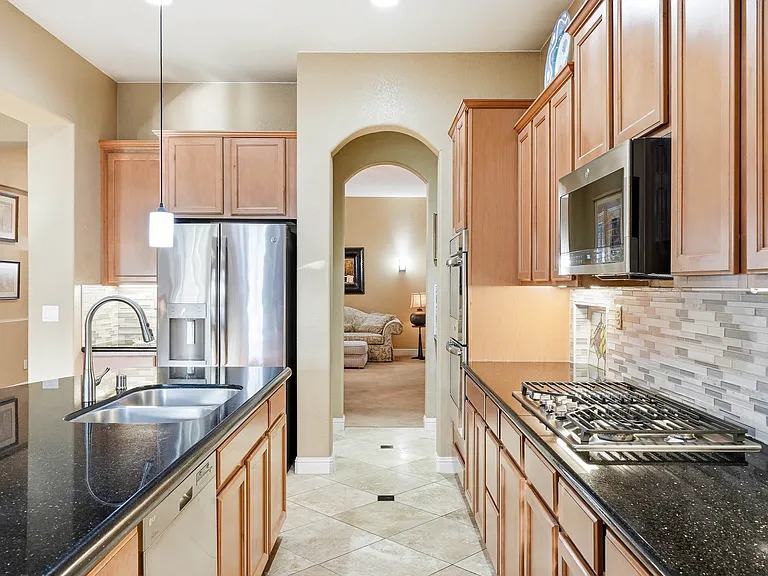 3800 Spalding Ct — Photo 24
