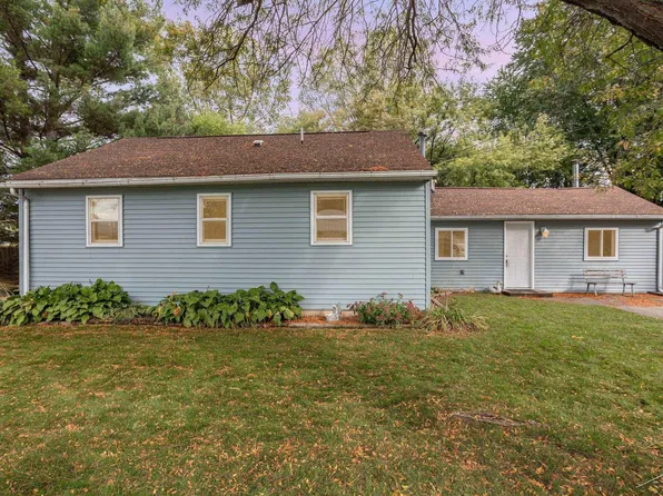 209 Sparling Dr, Saginaw, MI 48609