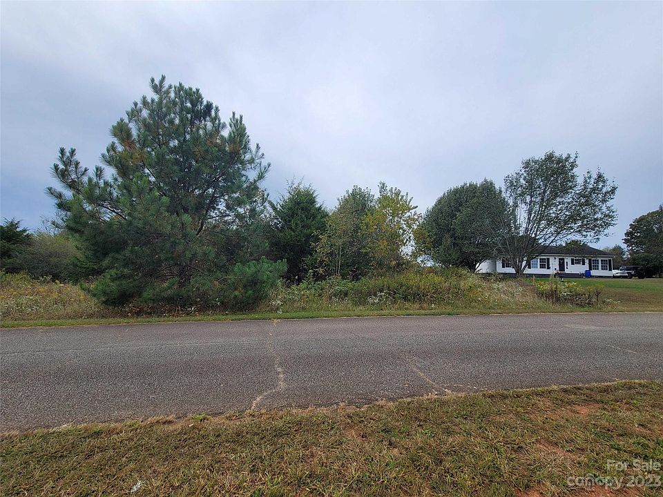 1st image of 105 Rosemont Dr