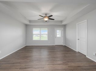 866 S Waco Ave, Springfield, MO 65802