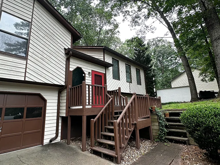 6539 Cedar Mill Cv — Photo 3