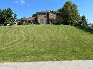 368 Woodsbend Dr, Elizabethtown, KY 42701