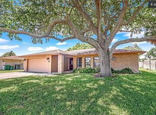 82 Johnnycake Dr, Naples, FL 34110