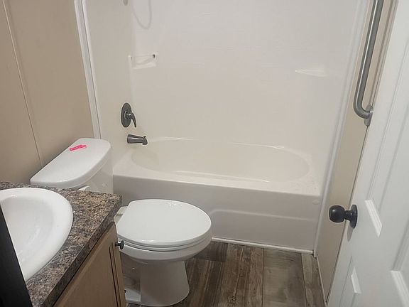 5th image of 1401 N 3rd St #105