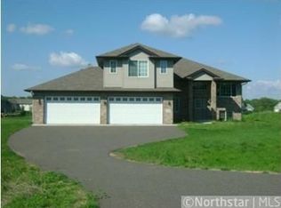 5636 250th St, Forest Lake, MN 55025
