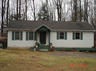 169 Rip Tide Rd, Du Bois, PA 15801