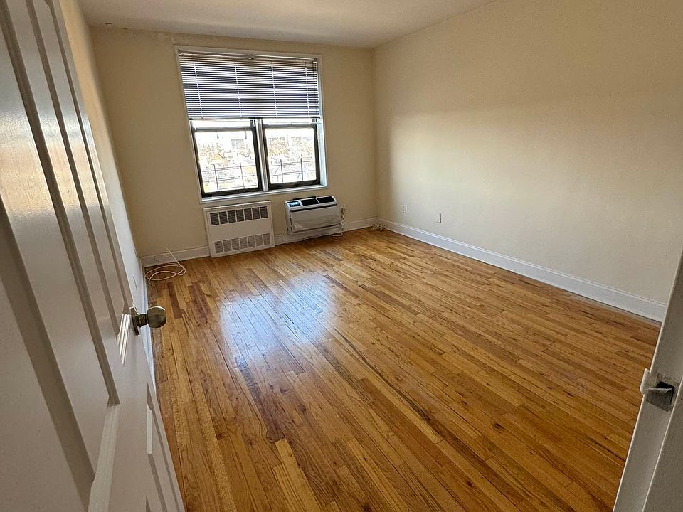 1st image of 8615 Ava Pl APT 1G
