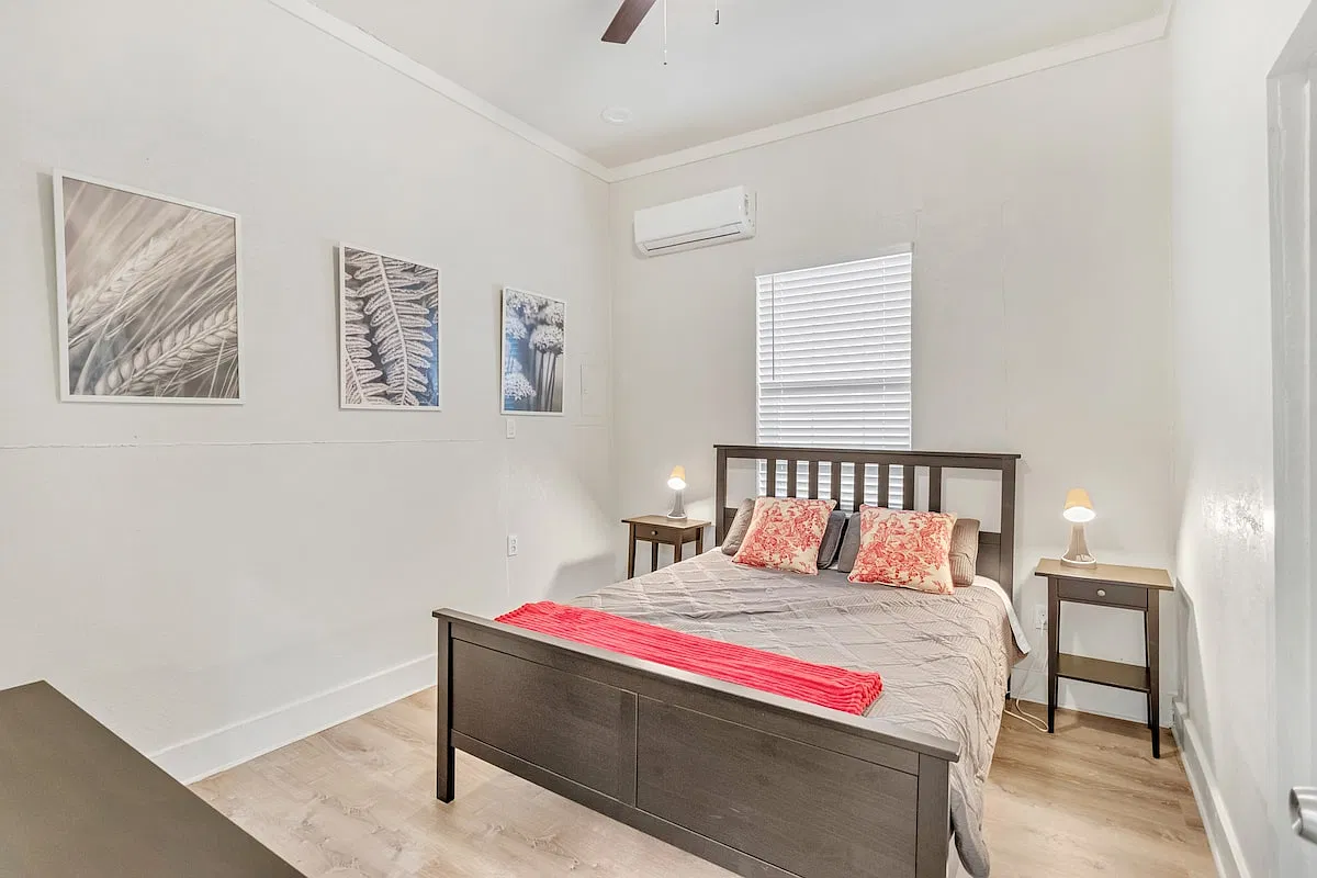 1 bed, 550 sqft, $1,050 — Photo 2