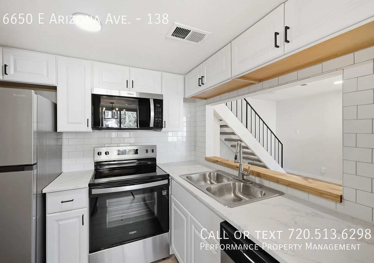 Corner 2-Bedroom Townhome with Pool & Garage Parking in RainTree — Photo 4