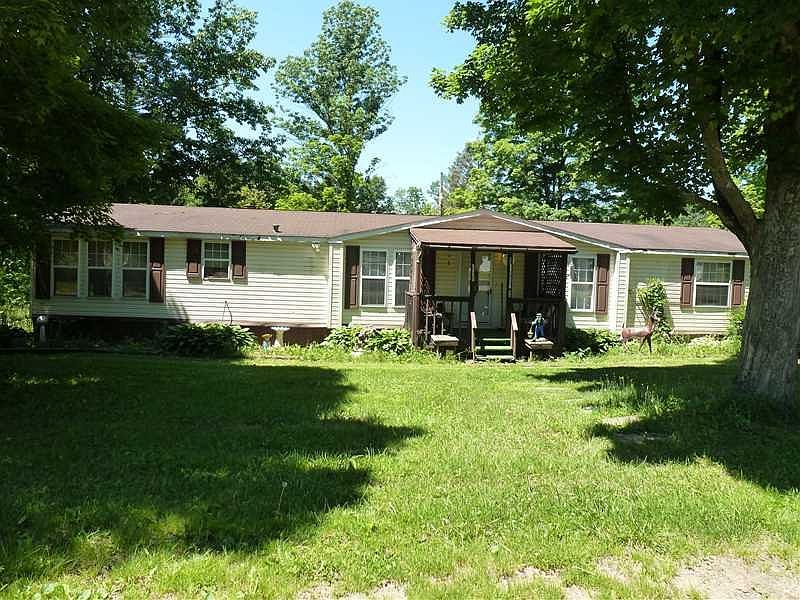 1st image of 24905 Hillcrest Dr