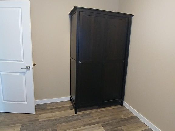 5th image of 14024 Midvale Ave N #101