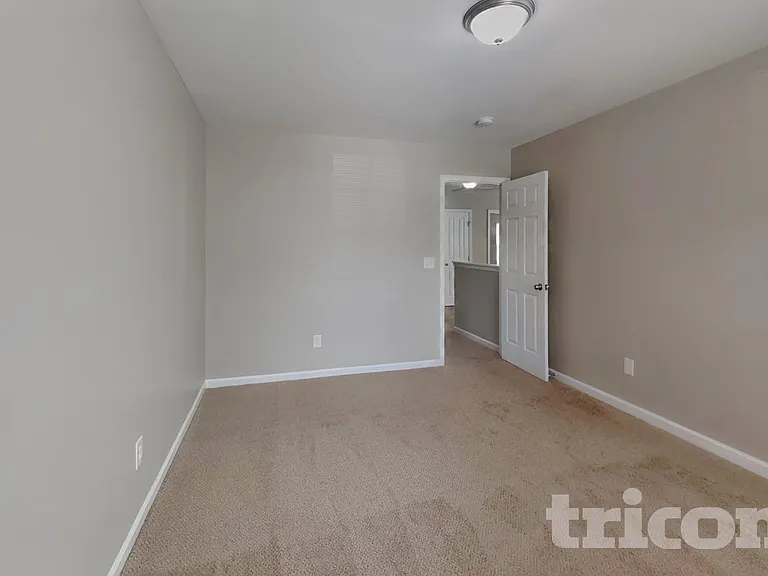 6867 Horseback Ln — Photo 11