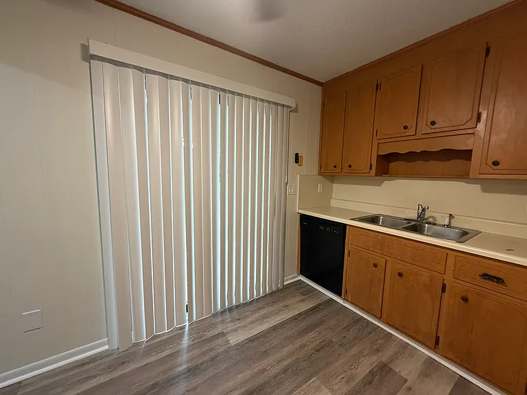 8650 Jernigan Rd #37 — Photo 4